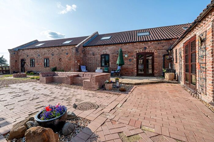 6 Bedroom Barn Conversion For Sale In Station Road North, Walpole Cross Keys, King's Lynn, PE34
