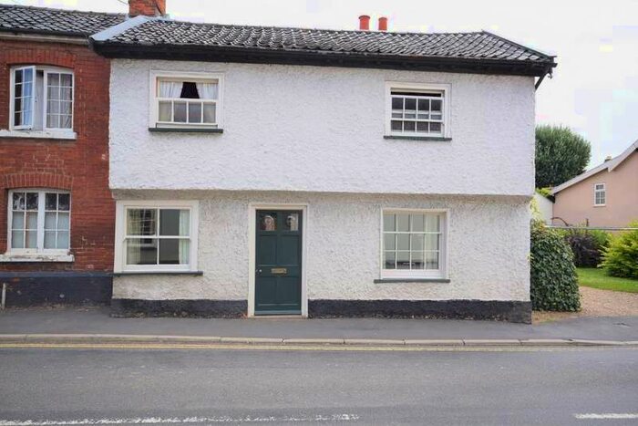 2 Bedroom House To Rent In Market Street East Harling, NR16