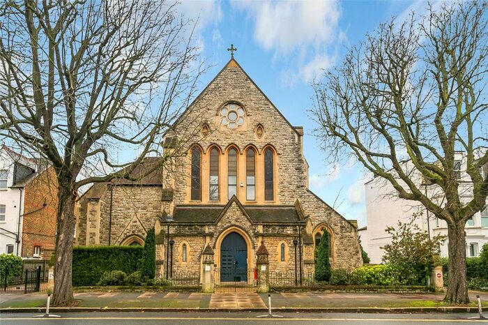 2 Bedroom Flat To Rent In Kew Road, Richmond, TW9