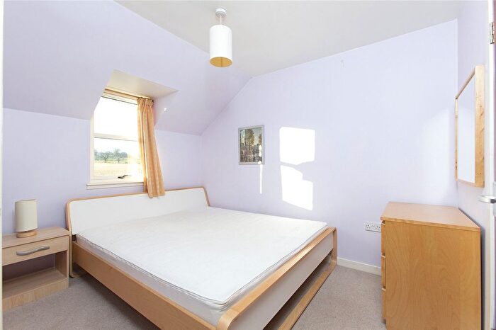 2 Bedroom End Of Terrace House To Rent In Younger Gardens, St Andrews, Fife, KY16