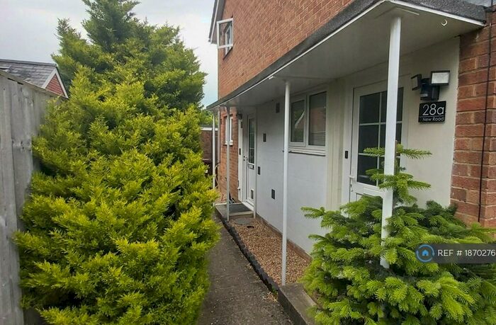 2 Bedroom Maisonette To Rent In New Road, Colden Common, Winchester, SO21