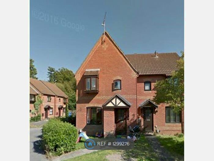 1 Bedroom Semi-Detached House To Rent In Fallow Field, Fleet GU51