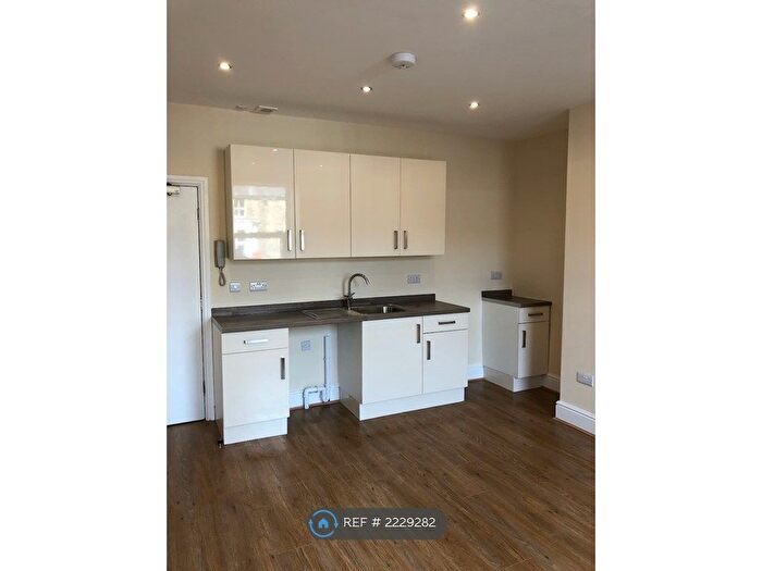 1 Bedroom Flat To Rent In Mount Parade, Harrogate, HG1