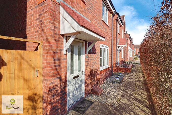 3 Bedroom Detached House For Sale In Rowan Close, Cannock, Staffordshire, WS12