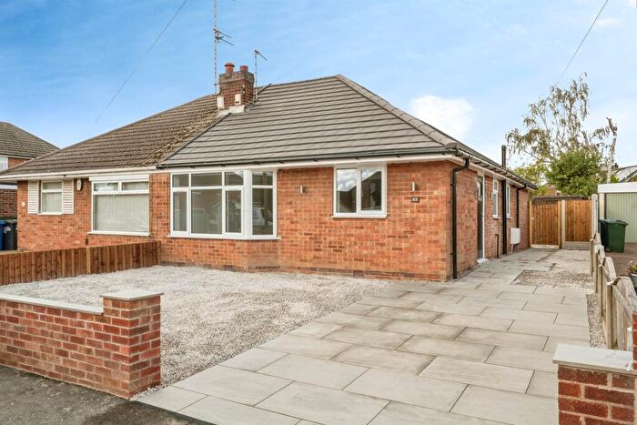 3 Bedroom Detached Bungalow For Sale In Pearwood Crescent, Balby, Doncaster, DN4