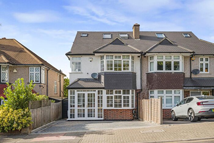4 Bedroom Semi Detached House For Sale In Widmore Lodge Road, Bromley, BR1