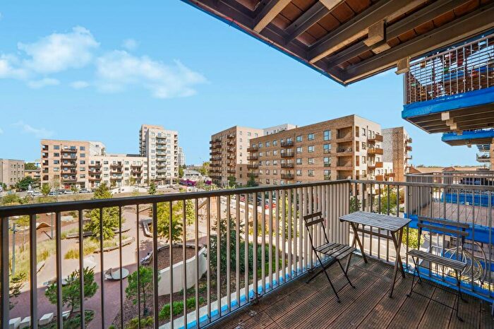 2 Bedroom Flat For Sale In Mast Street, Beckett Court, IG11