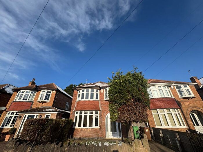 3 Bedroom House To Rent In Seaford Avenue, Wollaton, NG8