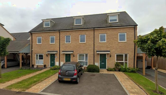 3 Bedroom House To Rent In Normande Crescent, Whitehouse, Milton Keynes, MK8