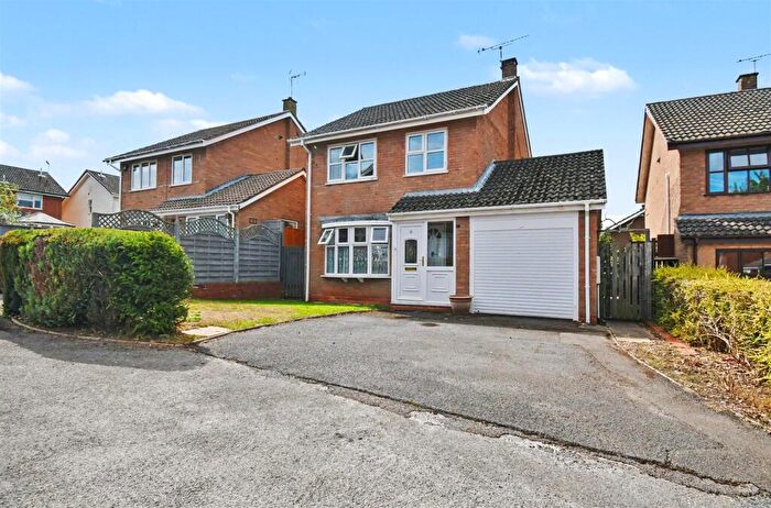 3 Bedroom Detached House For Sale In Home Close, Bubbenhall, Coventry, CV8