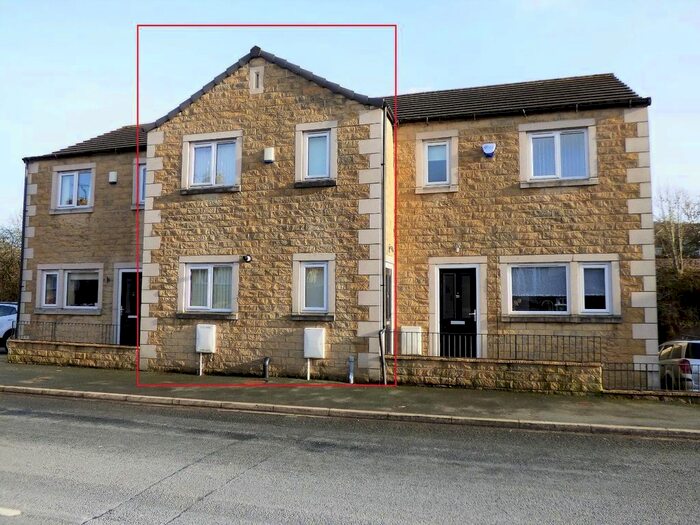 3 Bedroom Property To Rent In Otley Road, Skipton, BD23
