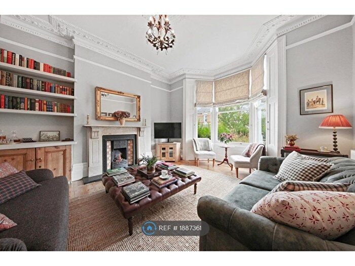 1 Bedroom Flat To Rent In Gladwell Road Crouch End, London, N8