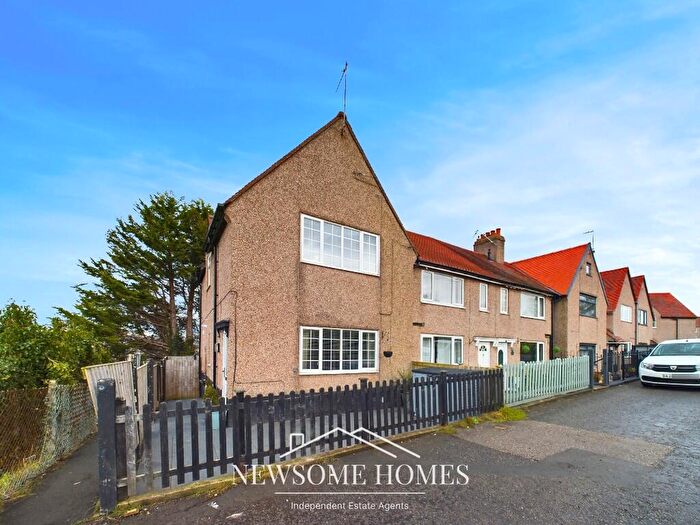 3 Bedroom End Of Terrace House For Sale In Wirral View, Rhewl, CH8