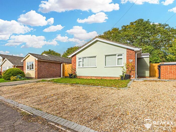 3 Bedroom Detached Bungalow For Sale In Sweden Close, Harwich, CO12