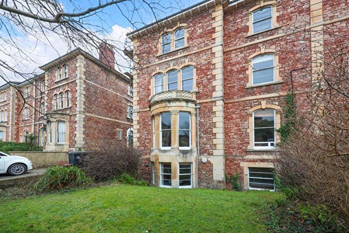 1 Bedroom Apartment For Sale In Apsley Road | Clifton, BS8