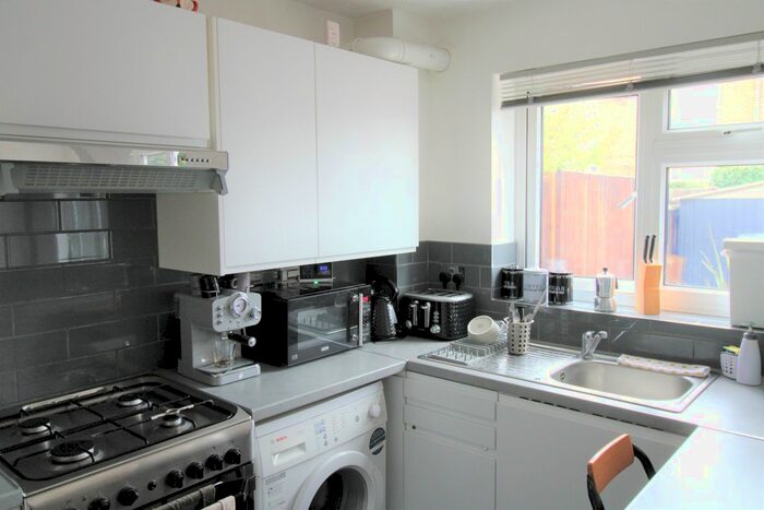 1 Bedroom Terraced House To Rent In Hornbeam Close, Northolt, UB5