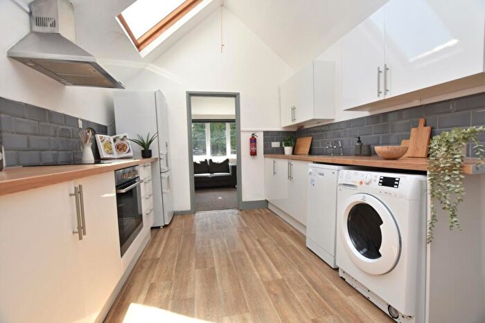 4 Bedroom Terraced House To Rent In Linden Road, Ground Floor Flat, Westbury Park, Bristol, BS6