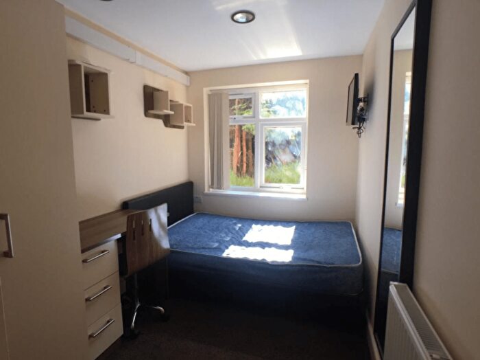 7 Bedroom Terraced House To Rent In Heeley Road, Selly Oak, Birmingham, B29
