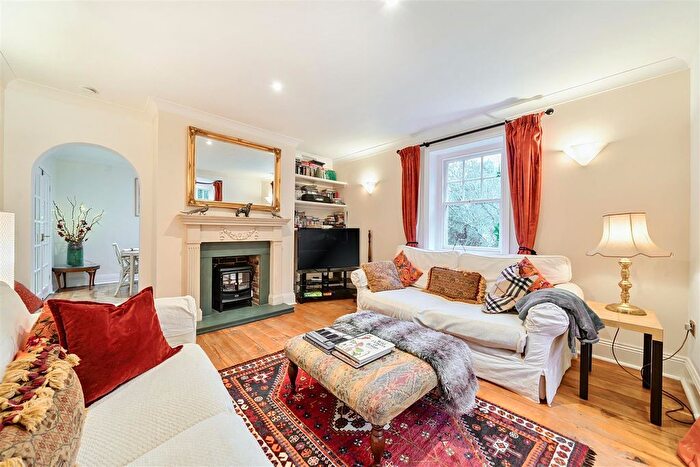 3 Bedroom Detached House For Sale In Holwell, Sherborne, DT9