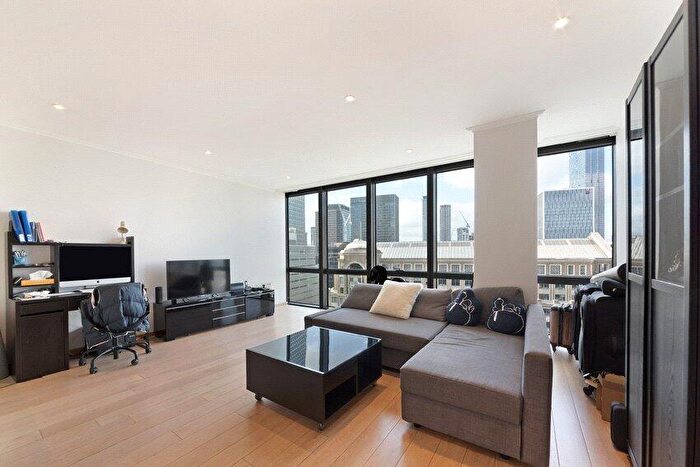 1 Bedroom Apartment To Rent In Hertsmere Road, London, E14