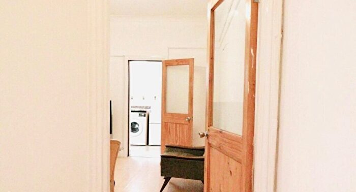 1 Bedroom Flat To Rent In Wembley Hill Road, Wembley, HA9