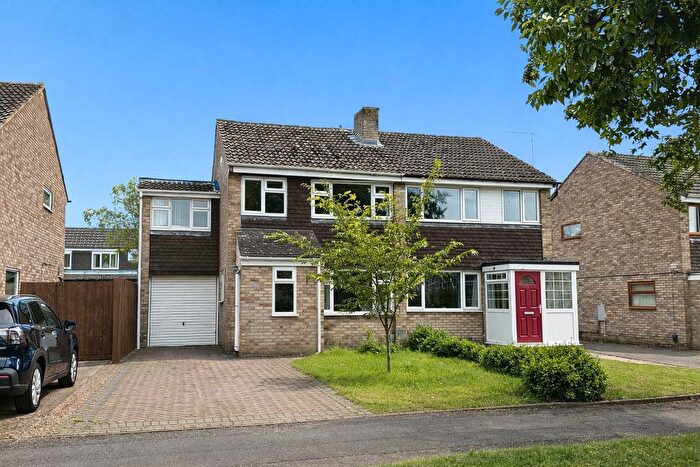 4 Bedroom Semi Detached House For Sale In Manning Road, Moulton, Northampton, NN3