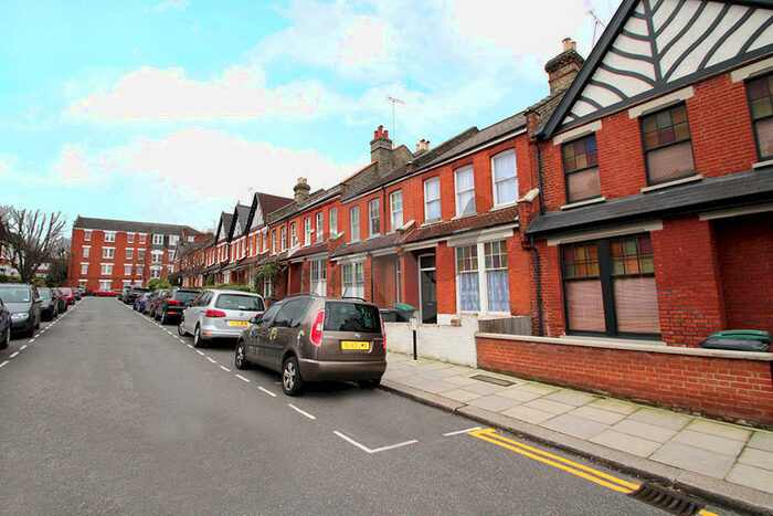 4 Bedroom Terraced House To Rent In Landrock Road, London, N8