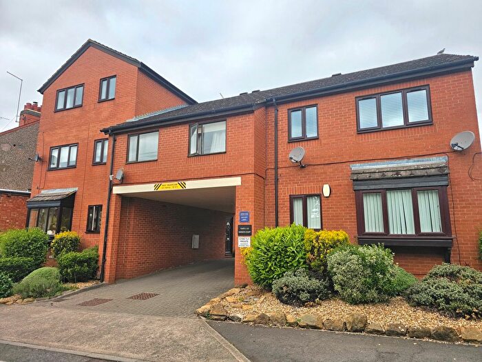 1 Bedroom Flat To Rent In Manor Road, Kingsthorpe, NN2