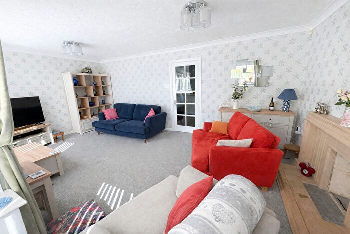 4 Bedroom Detached House For Sale In Sandy Close, Bradley Stoke, BS32