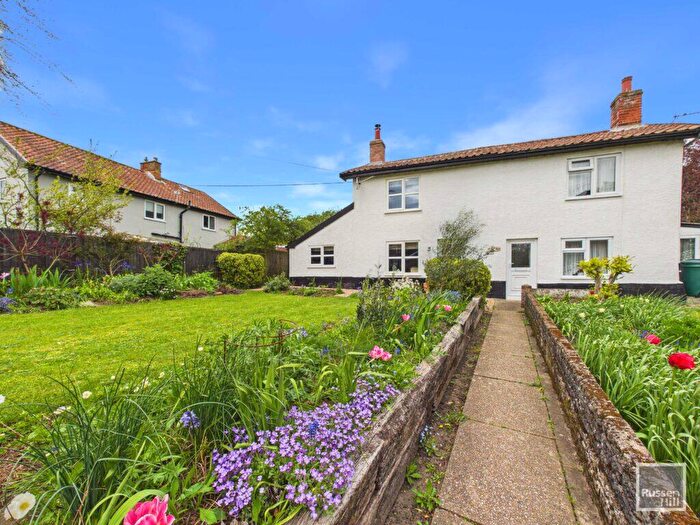 3 Bedroom Cottage For Sale In Stone Lane, Hingham, NR9