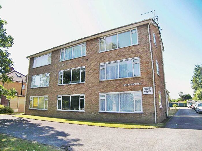 Studio To Rent In Kneller Road, Whitton, TW2