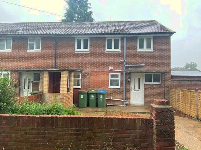 4 Bedroom End Of Terrace House To Rent In Porlock Road, Southampton, Hampshire, SO16