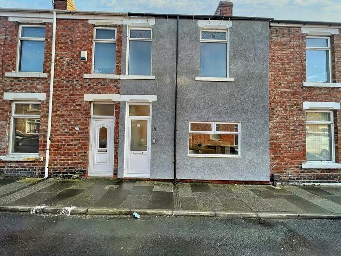 4 Bedroom Terraced House To Rent In Bell Street, Bishop Auckland, Durham, Co. Durham, DL14
