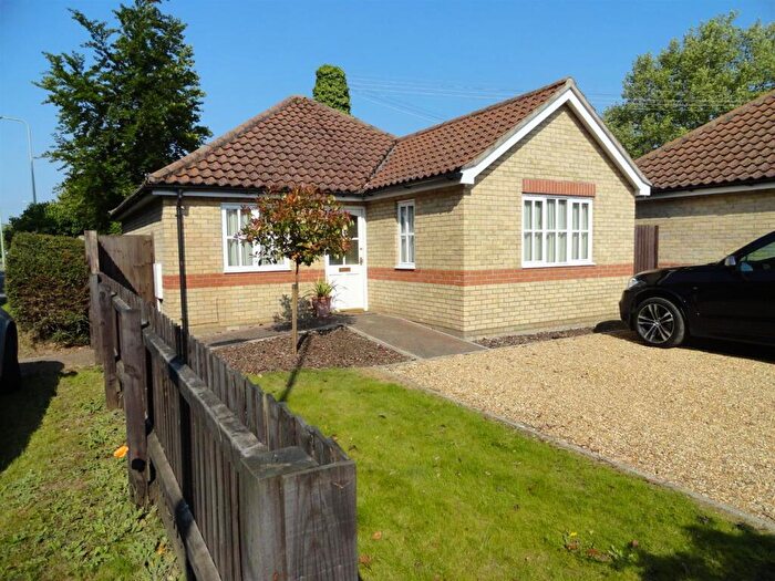 2 Bedroom Detached Bungalow To Rent In Thetford Road, Mildenhall, IP28