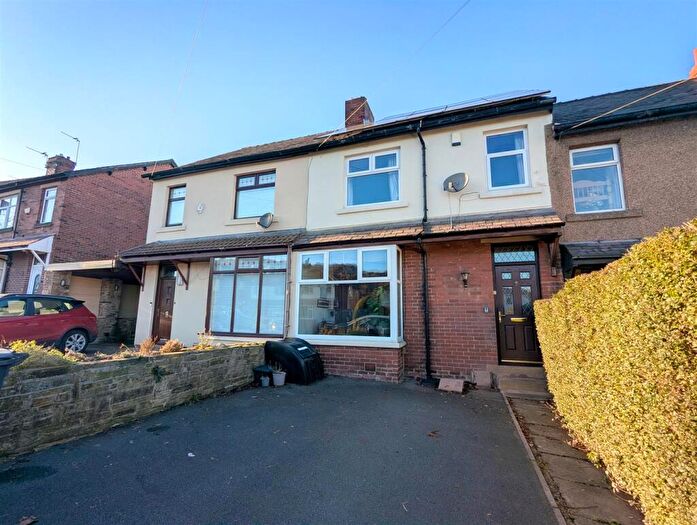 3 Bedroom Terraced House For Sale In Greenhead Lane, Huddersfield, HD5