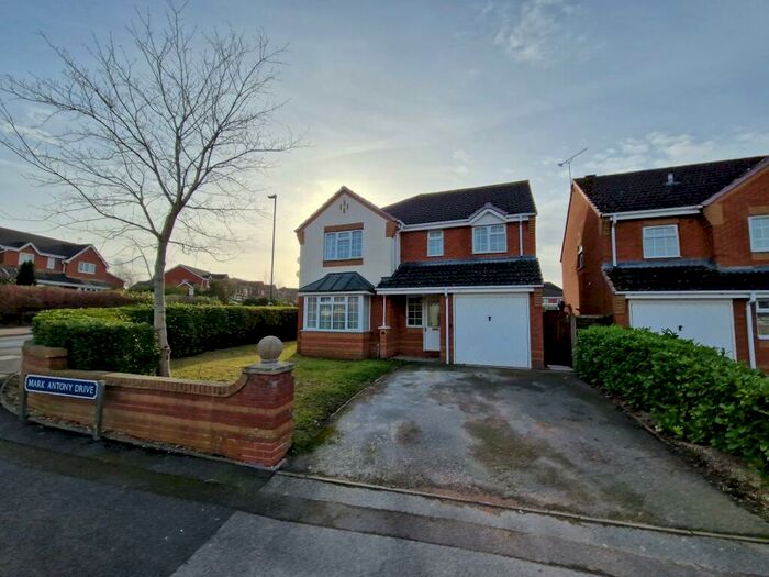 4 Bedroom Detached House To Rent In Mark Anthony Drive, Heathcote, Warwick, CV34