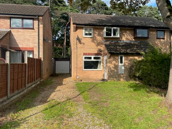 3 Bedroom Semi-Detached House To Rent In Campion Road, Thetford, IP24