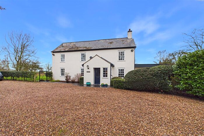 5 Bedroom Detached House For Sale In South Muskham, Newark, NG23