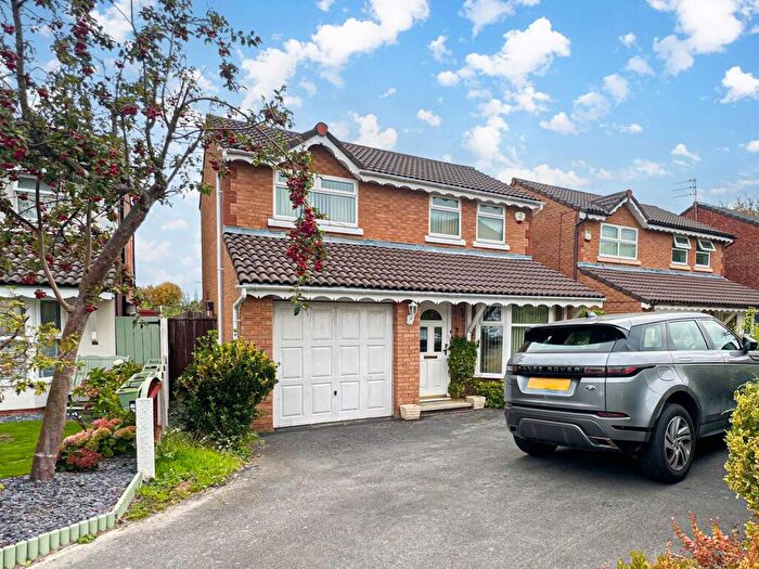 3 Bedroom Detached House For Sale In Warbler Close, Liverpool, L26