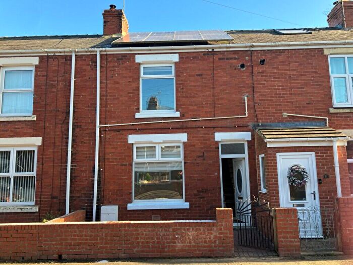 2 Bedroom Terraced House To Rent In Onslow Terrace, Langley Moor, Durham, DH7