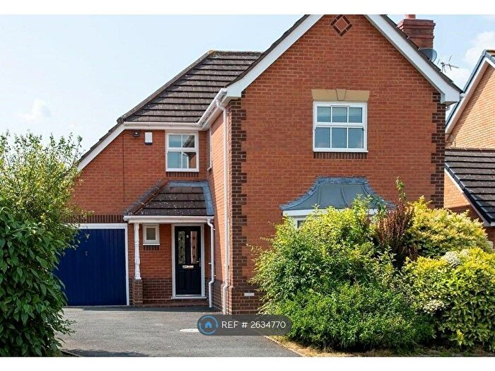 4 Bedroom Detached House To Rent In Woodperry Avenue, Solihull, B91