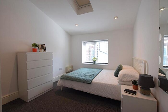1 Bedroom Flat To Rent In Croft Street - Student Apartment - Available Now, F6
