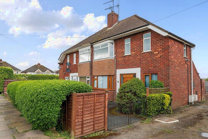 2 Bedroom Flat To Rent In Elmfield Avenue, Cheltenham, GL51