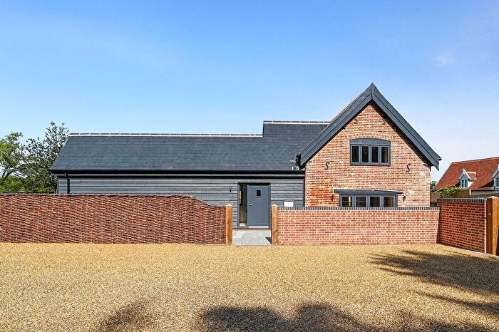2 Bedroom Barn Conversion For Sale In Bealings Road, Martlesham, IP12