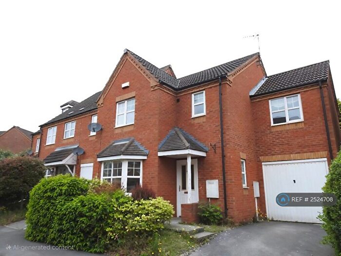 4 Bedroom End Of Terrace House To Rent In Edmonstone Crescent, Nottingham, NG5
