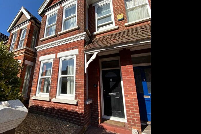 6 Bedroom Terraced House To Rent In Brighton, East Sussex, BN1