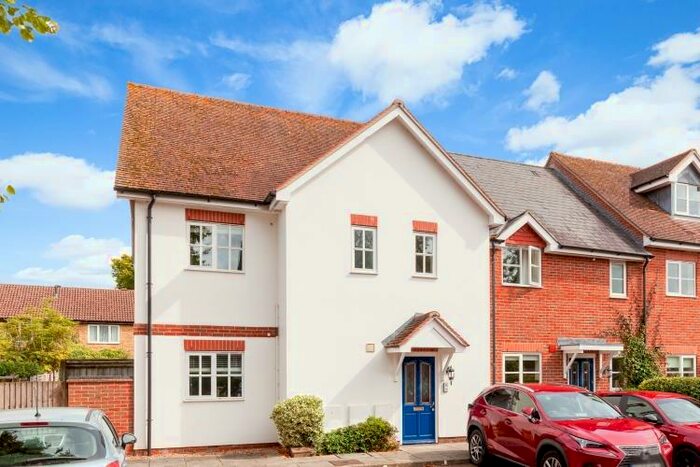 2 Bedroom Apartment To Rent In Drayton Road, Abingdon, OX14