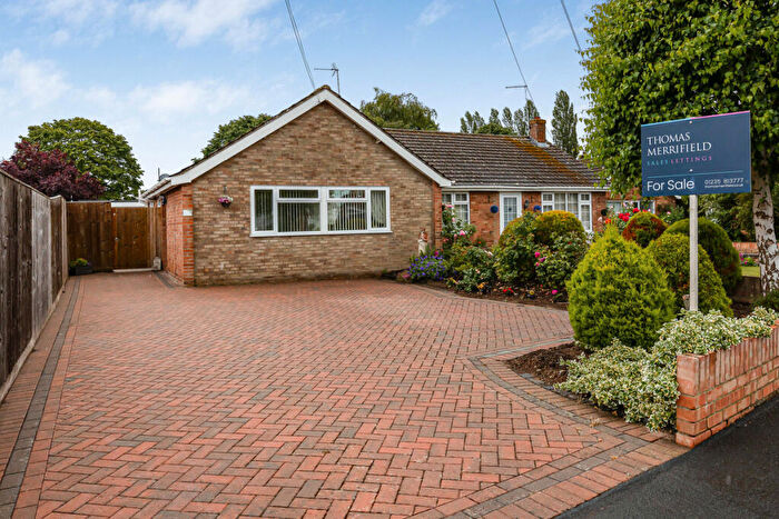 2 Bedroom Semi-Detached Bungalow For Sale In Churchill Road, Didcot, OX11