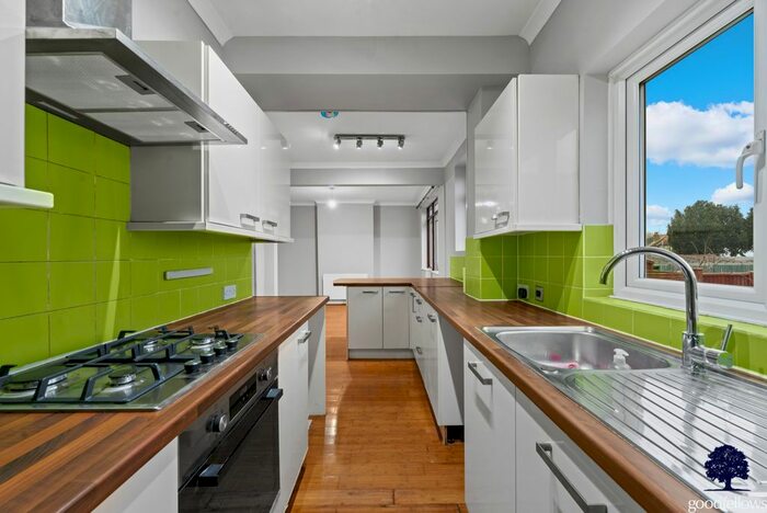 4 Bedroom End Of Terrace House To Rent In Ranfurly Road, Sutton, SM1