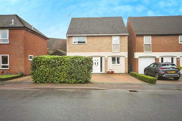 5 Bedroom Detached House For Sale In Raedwald Drive, Bury St. Edmunds, Suffolk, IP32